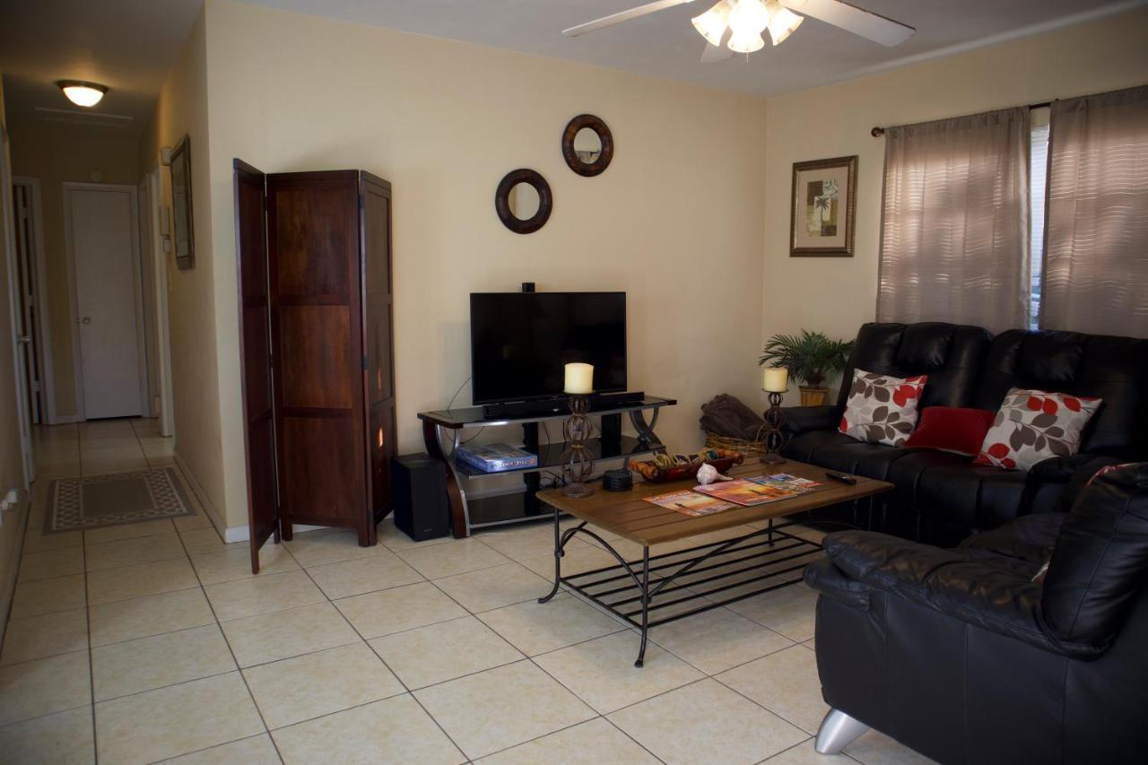 Great Location Near Downtown & Airport Villa Tampa Kültér fotó